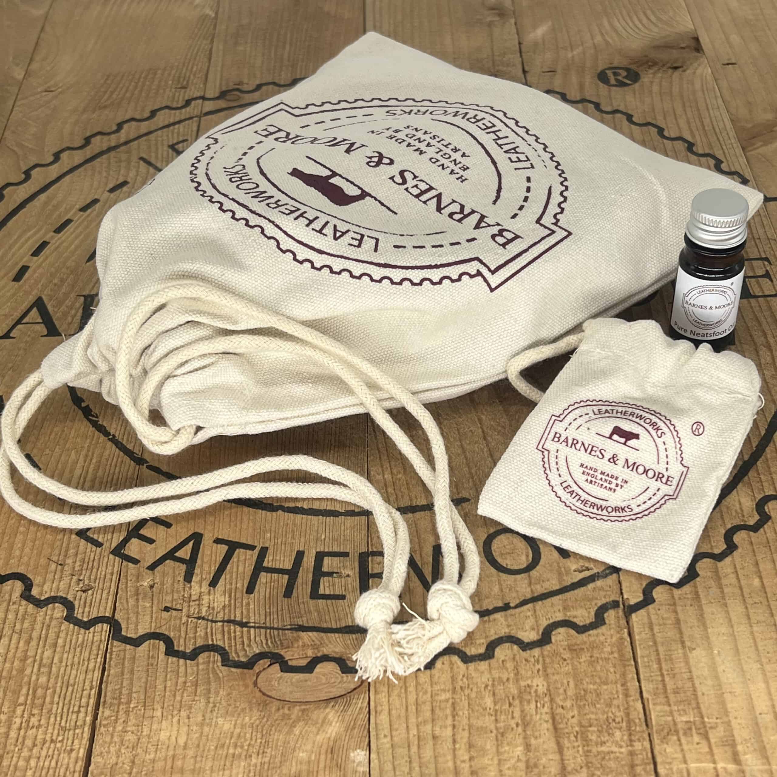 Submariner - Harness Tan/Matt Brass