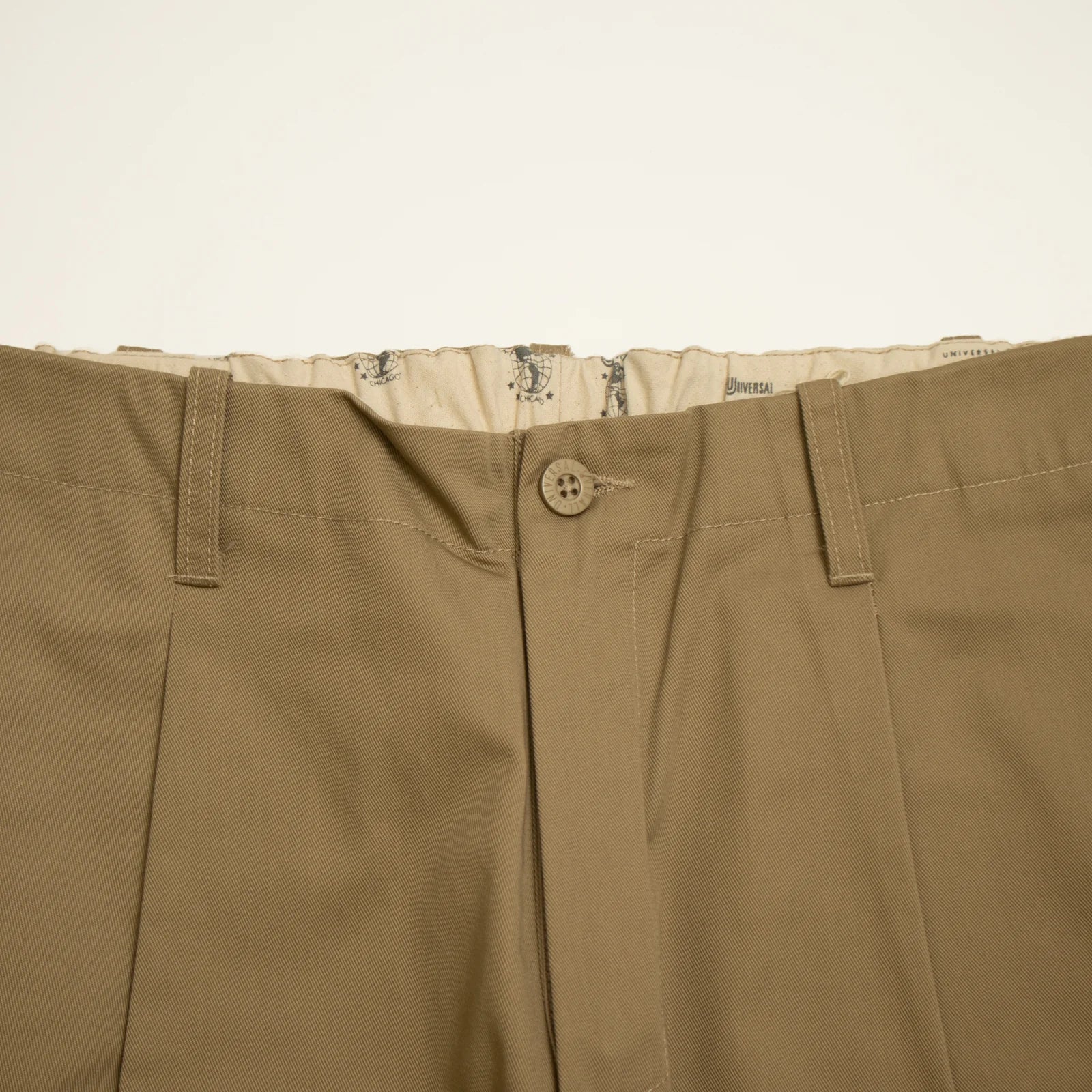 Type.05 Tuck Tapered Pants - Beige