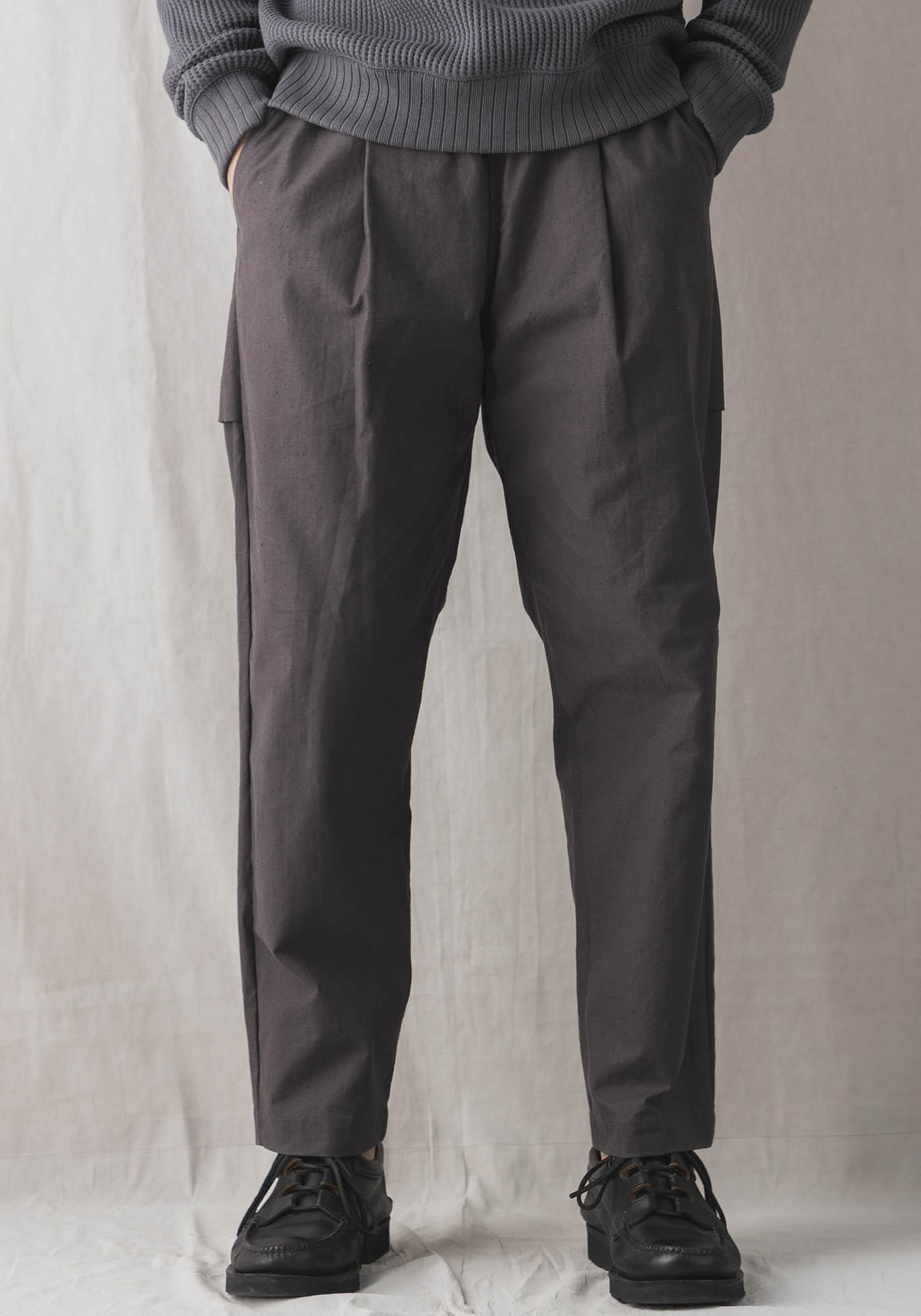 Back Nep Umps Pants - Dark Grey