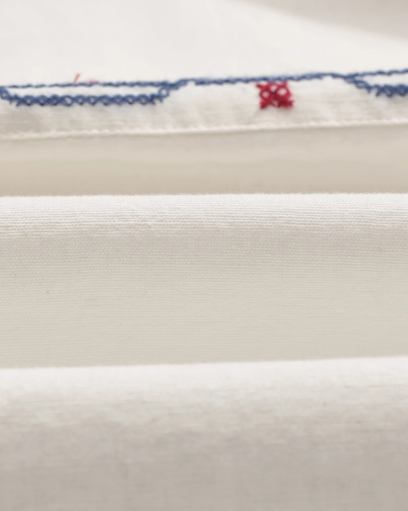 Didcot Cross-Stitch Border SS Shirt - Ecru