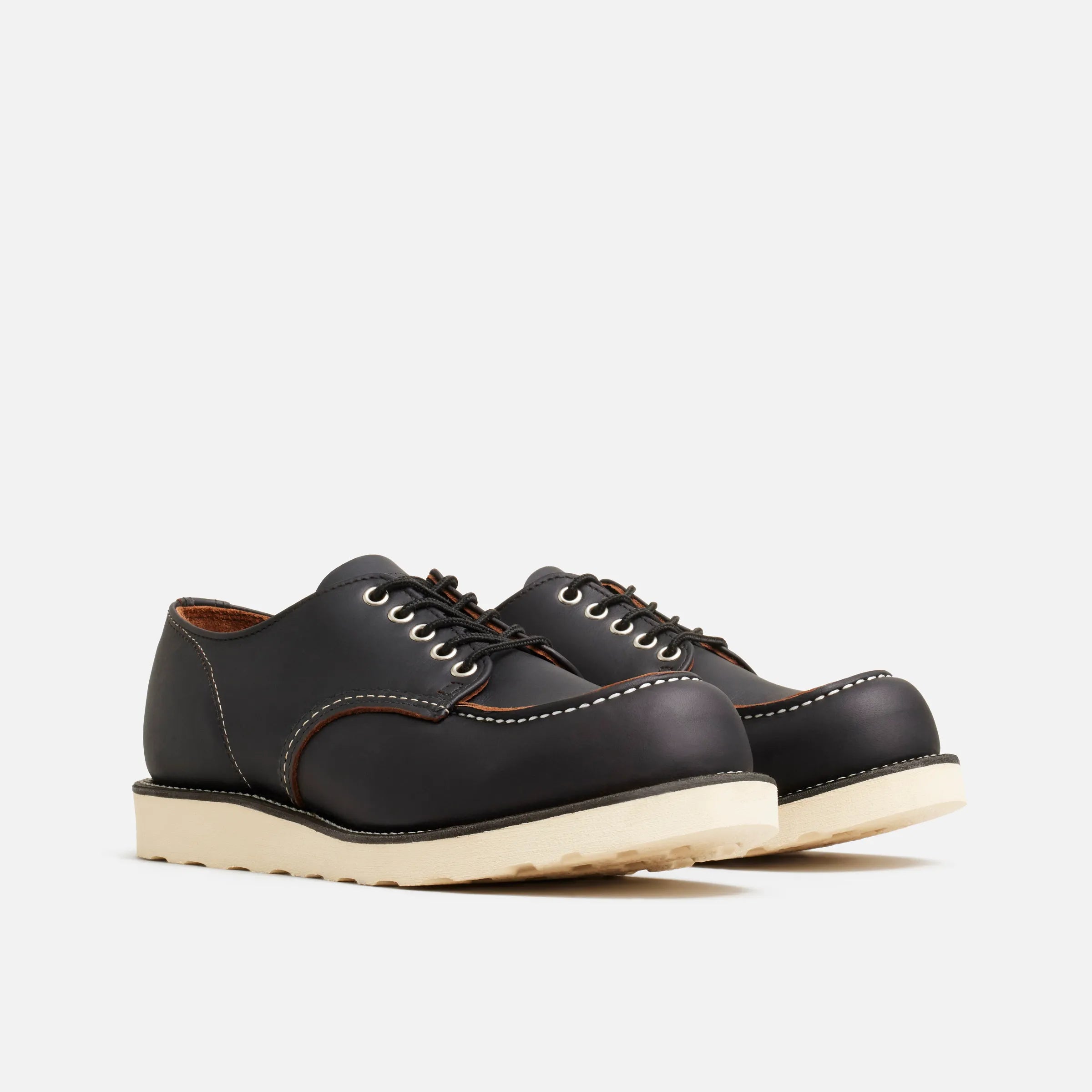 Shop Moc Oxford 8090 - Black Prairie